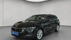 Schwarz Gebraucht 2021 Skoda Octavia RS Kombi | 30.970 € (Fairer Preis)