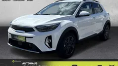 Gebraucht 2024 Kia Stonic 4 SUV | 22.990 € (Guter Preis)
