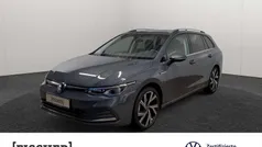 Gebraucht 2022 VW Golf VIII Style Kombi | 23.876 € (Fairer Preis)