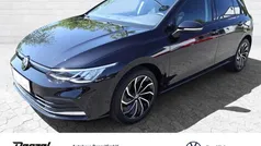 Gebraucht 2021 VW Golf VIII Active Limousine | 21.990 € (Fairer Preis)