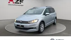 Gebraucht 2023 VW Touran Comfortline Van / Kleinbus | 31.890 € (Guter Preis)