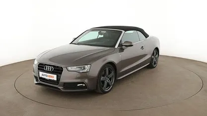 Usado Audi A5 Cabriolet S-Line 224 HP (164 kW) 2015 Cinzento Cabrios