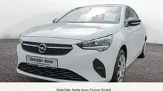 Weiss / Gebraucht 2022 Opel Corsa-e Edition Kleinwagen | 15.650 € (Fairer Preis)