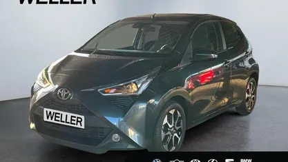 Grau Gebraucht 2021 Toyota Aygo x-sky Kleinwagen | 11.290 € (Fairer Preis)
