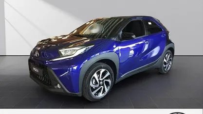 8y8)/ black mica (209) (blau Neu 2025 Toyota Aygo X SUV | 21.789 € (Fairer Preis)