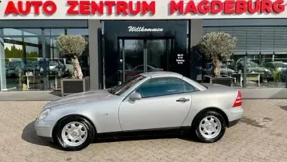 Gebraucht Mercedes SLK200 136 PS (100 kW) 1999 Grau Cabrio