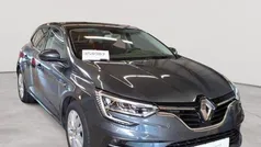 Titaniumgrau metallic Gebraucht 2021 Renault Mégane IV Intens Limousine | 16.990 € (Guter Preis)