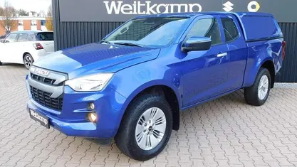 Blaumet. Gebraucht 2021 Isuzu Pick up Abholung | 22.990 €