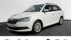 Weiß Gebraucht 2022 Skoda Fabia Active Limousine | 13.962 € (Fairer Preis)