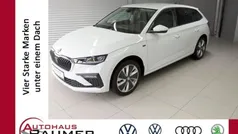 Weiß Gebraucht 2024 Skoda Scala Selection Kleinwagen | 23.900 € (Fairer Preis)