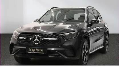 Gebraucht Mercedes GLC200 AMG 204 PS (150 kW) 2022 Grau SUV
