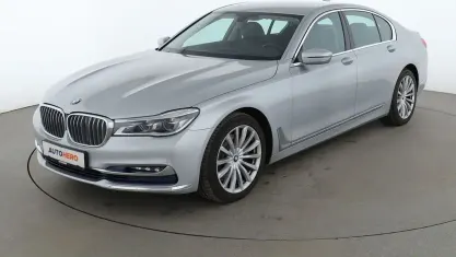 Gebraucht BMW 730 265 PS (194 kW) 2016 Grau Limousine