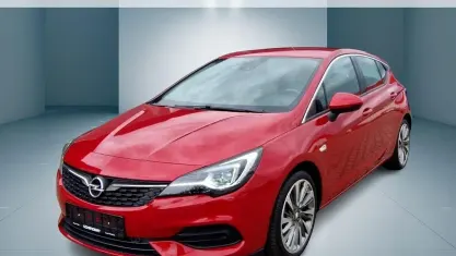 Gebraucht Opel Astra Elegance 131 PS (96 kW) 2020 Chili rot metallic Limousine