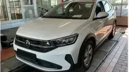 Gebraucht VW Taigo Life 70 PS (51 kW) 2024 Weiß SUV