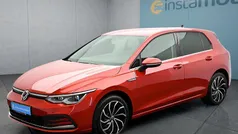 Rot Gebraucht 2022 VW Golf VIII Kleinwagen | 24.549 € (Fairer Preis)