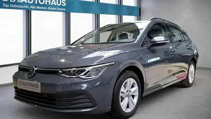 Gebraucht 2023 VW Golf VIII Life Kombi | 23.740 € (Guter Preis)