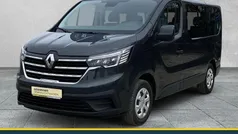 Kometengrau Gebraucht 2023 Renault Trafic Life Van | 33.890 € (Superpreis)