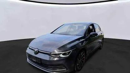 Grau Gebraucht 2022 VW Golf Active Limousine | 21.390 € (Fairer Preis)