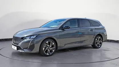 Neu Peugeot 308 SW Allure 131 PS (96 kW) 2025 Grau Kombi