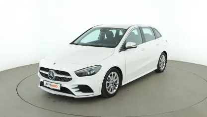 Gebraucht Mercedes B180 AMG line 136 PS (100 kW) 2022 Weiß Kleinwagen