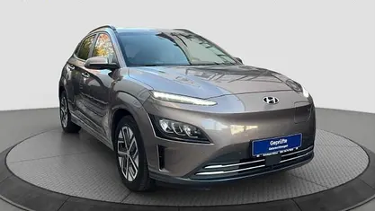 Bronze Gebraucht 2021 Hyundai Kona Prime SUV | 23.900 € (Fairer Preis)