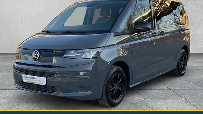 Pure grey Gebraucht 2023 VW Multivan Basis Van | 42.890 € (Guter Preis)