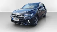 Deep black perleffekt Gebraucht 2024 VW T-Roc Beats SUV | 29.990 € (Guter Preis)
