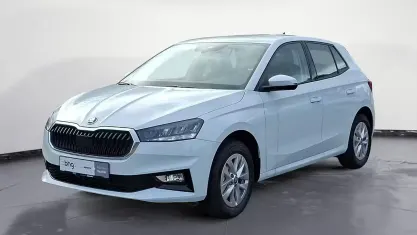 Neu Skoda Fabia Essence 95 PS (69 kW) 2026 Weiß Kleinwagen