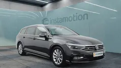 Grau Gebraucht 2023 VW Passat IQ Drive Kombi | 35.248 € (Guter Preis)
