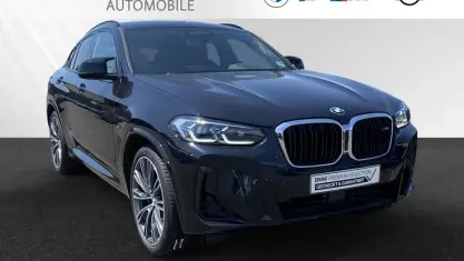 Gebraucht BMW X4 Performance 340 PS (250 kW) 2025 Carbonschwarz metallic SUV