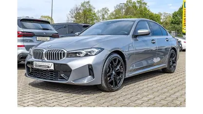 Gebraucht BMW 318 M Sport 156 PS (114 kW) 2025 Grau Limousine