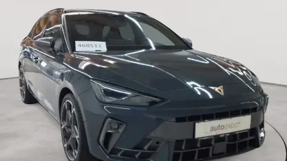 Używany Cupra Leon VZ 272 KM (200 kW) 2025 Niebieski Kombi