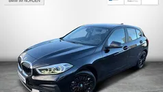 Schwarz Gebraucht 2022 BMW 120 Sport Line Kleinwagen | 29.690 € (Fairer Preis)
