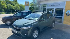 Safari grüngrau Neu 2024 Dacia Sandero Expression Kleinwagen | 19.140 € (Fairer Preis)