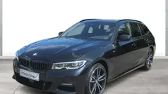 Schwarz Gebraucht 2021 BMW 330e M Sport Kombi | 37.890 € (Fairer Preis)