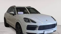 Weiß Gebraucht 2021 Porsche Cayenne SUV | 60.190 € (Superpreis)