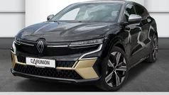 Gebraucht 2024 Renault Mégane Iconic Limousine | 35.989 € (Superpreis)