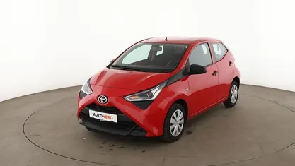 Gebraucht Toyota Aygo 72 PS (52 kW) 2020 Rot Kleinwagen