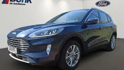 Gebraucht Ford Kuga Titanium 224 PS (164 kW) 2022 Blazerblau SUV