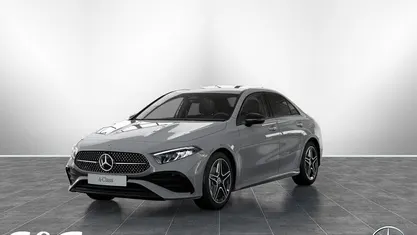 Gebraucht Mercedes A200 AMG 163 PS (119 kW) 2025 Limousine