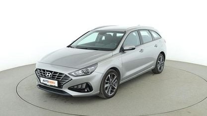 Gebraucht Hyundai i30 Trend 160 PS (117 kW) 2022 Grau Kombi