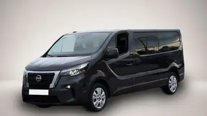 Gebraucht Nissan Primastar Tekna 170 PS (125 kW) 2025 Grau Van / Kleinbus