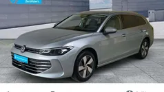 Silber Gebraucht 2024 VW Passat Business Kombi | 33.450 € (Fairer Preis)