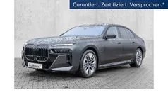 Gebraucht 2024 BMW 750e M Sport Limousine | 103.900 €