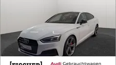 Weiss Gebraucht 2019 Audi A5 Sportback S-Line Kleinwagen | 29.876 € (Guter Preis)