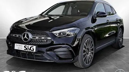 Gebraucht 2025 Mercedes GLA200 AMG SUV | 46.799 €