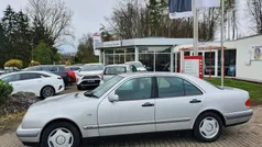 Gebraucht 1999 Mercedes E240 Limousine | 4.950 € (Fairer Preis)