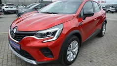 Feuerrot (metallic) Gebraucht 2023 Renault Captur Evolution SUV | 20.480 € (Fairer Preis)