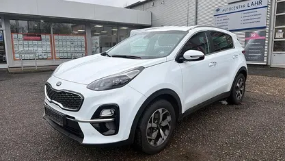Gebraucht Kia Sportage DREAM-TEAM Edition 132 PS (97 kW) 2019 Wd carraraweiss SUV
