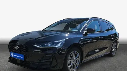 Gebraucht Ford Focus ST-Line X 155 PS (114 kW) 2024 Agate black metallic Kombi
